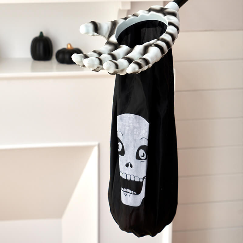 Halloween handheld oversized trick-or-treating bag