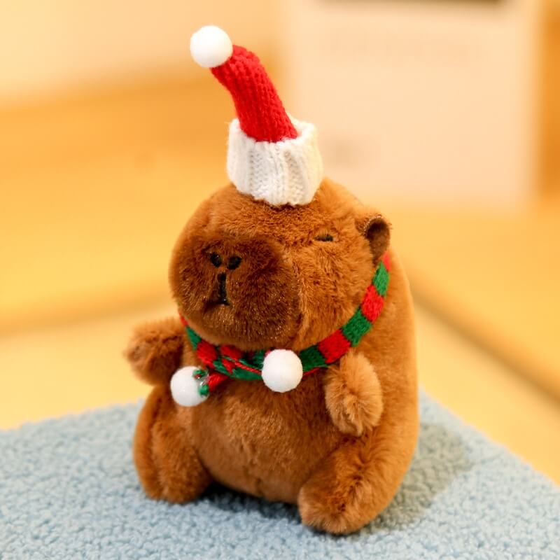 Christmas Capybara Plush Toy Keychain Decoration 12cm Holiday Gift for Kids